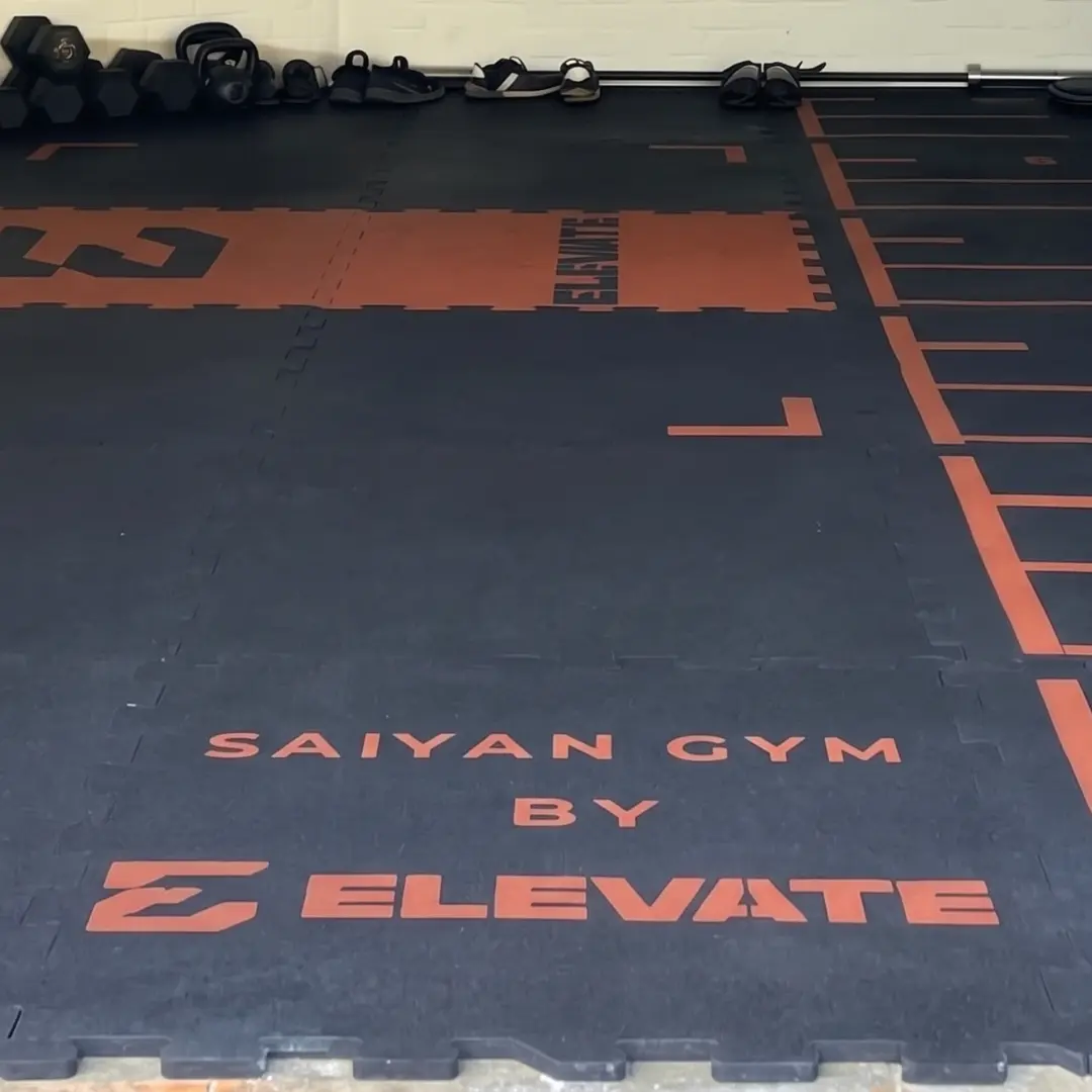 Realizacja Elevate - siłownia w garażu